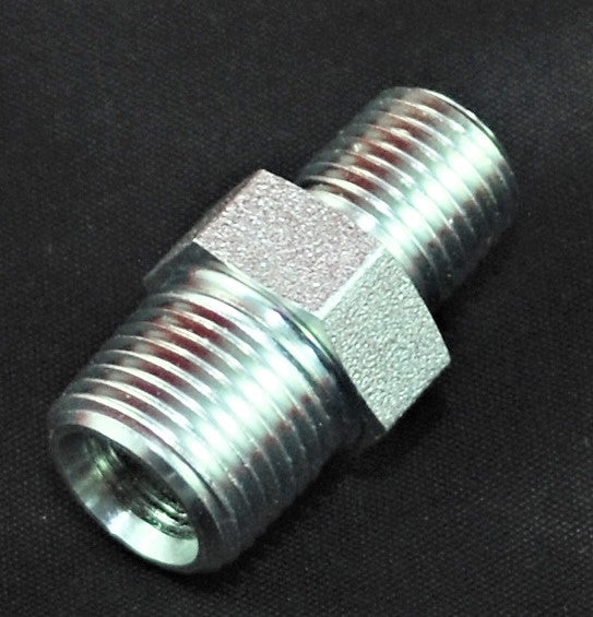 12-229 1/4"m X 3/8"m Airless Hose Connector